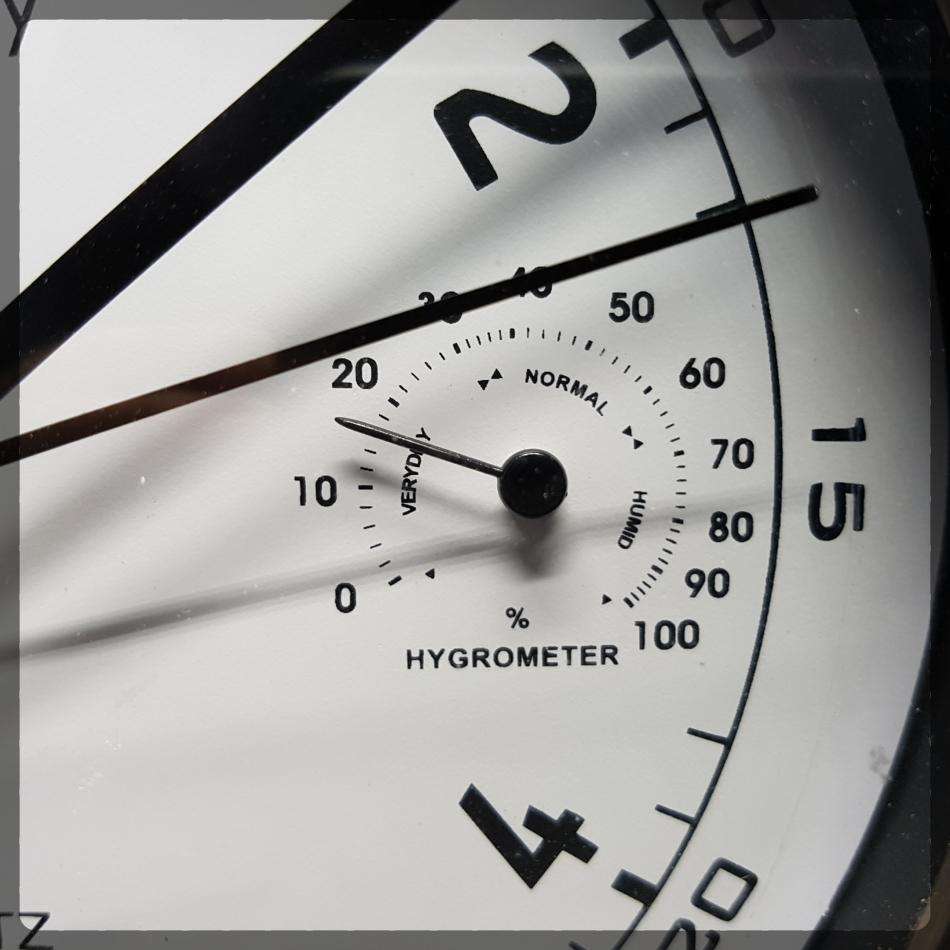 Original Century Wall Clock, Thermometer and Hydrometer Combo!!! (Working)