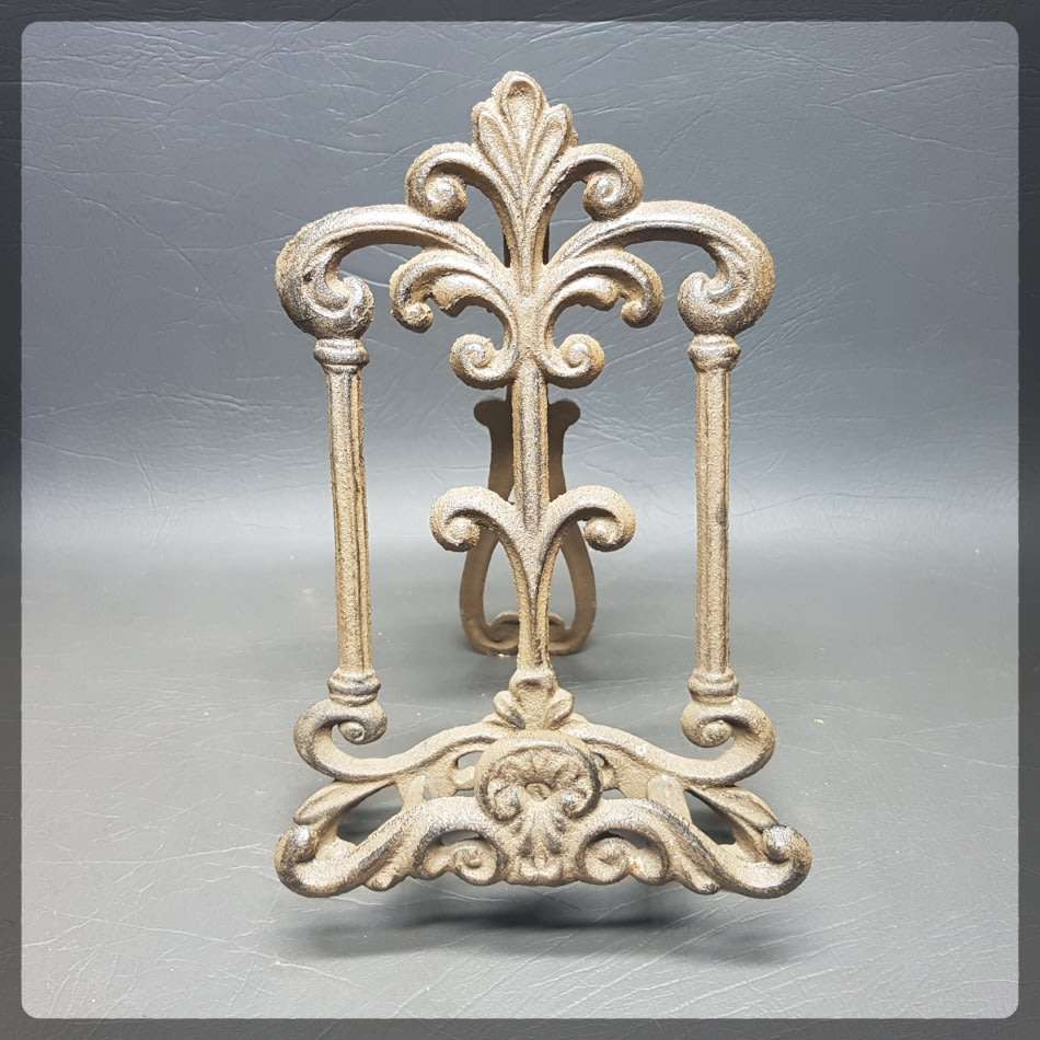 Decorative Antique Themed Cast Iron Book Stand!!!