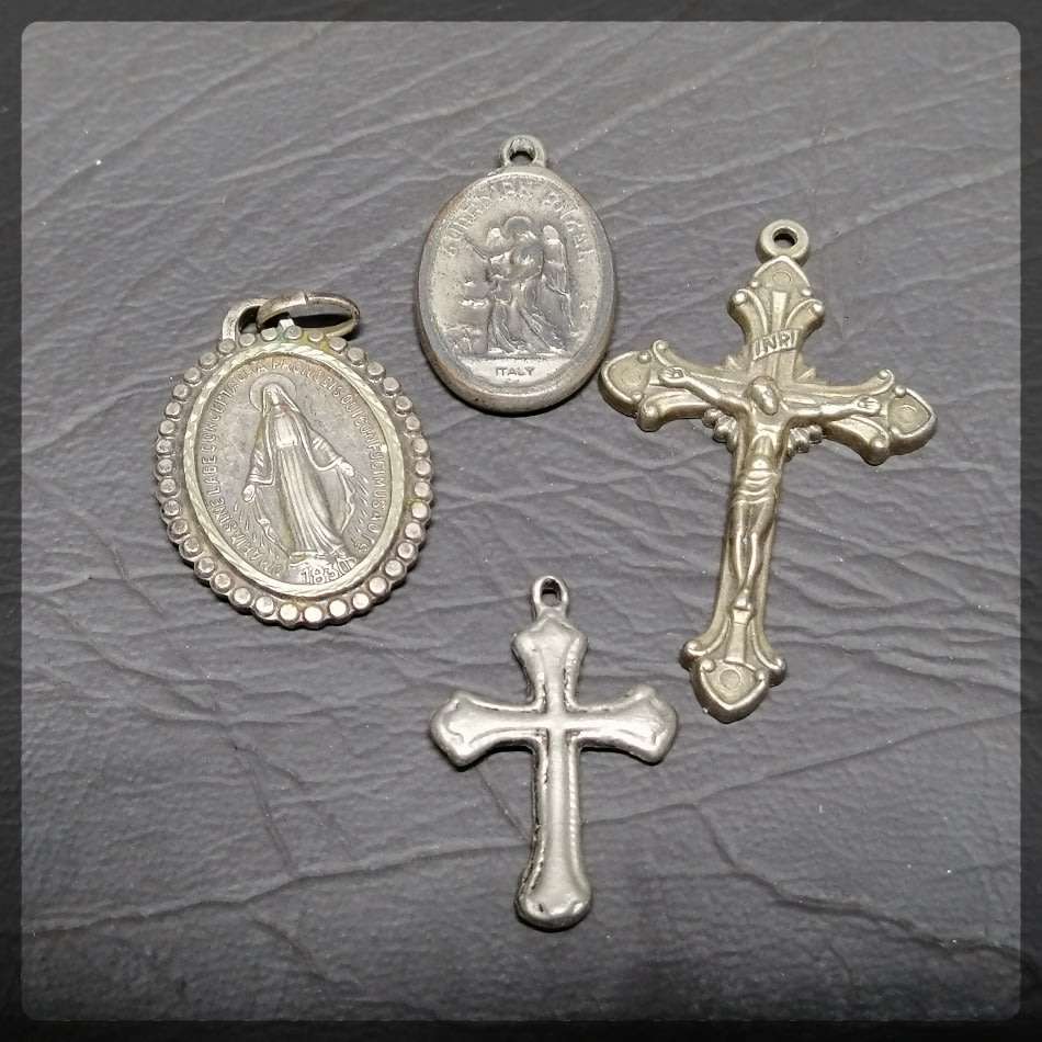 Vintage Detailed Rosary Pendants