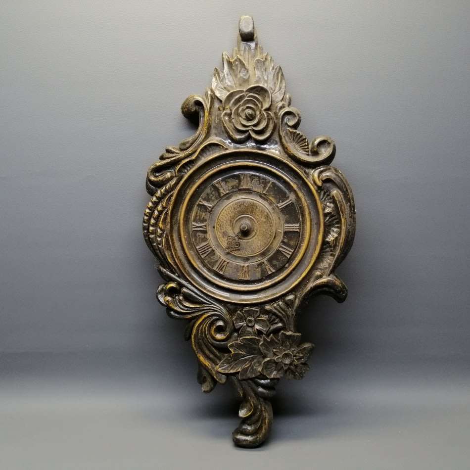 Vintage Styled Cast Material Wall Clock!!!