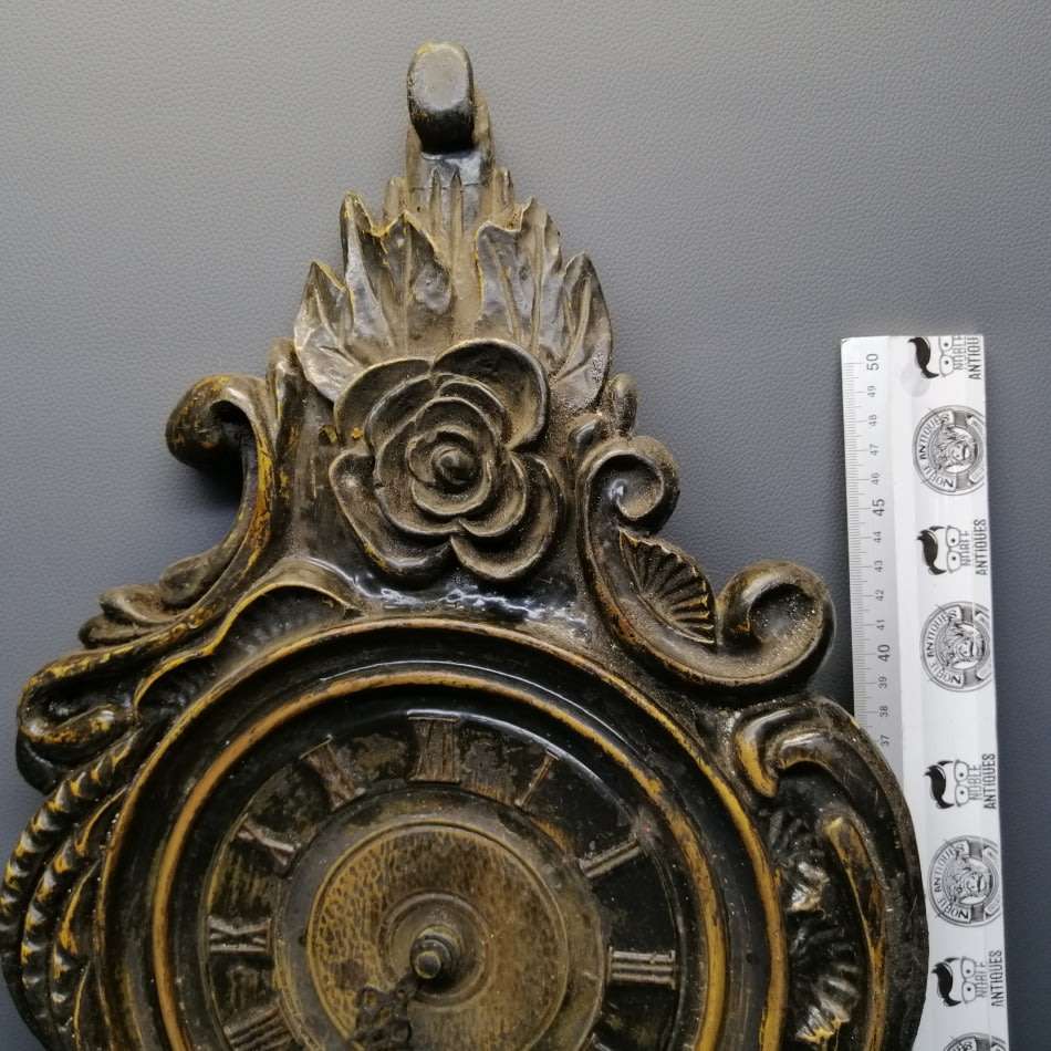 Vintage Styled Cast Material Wall Clock!!!