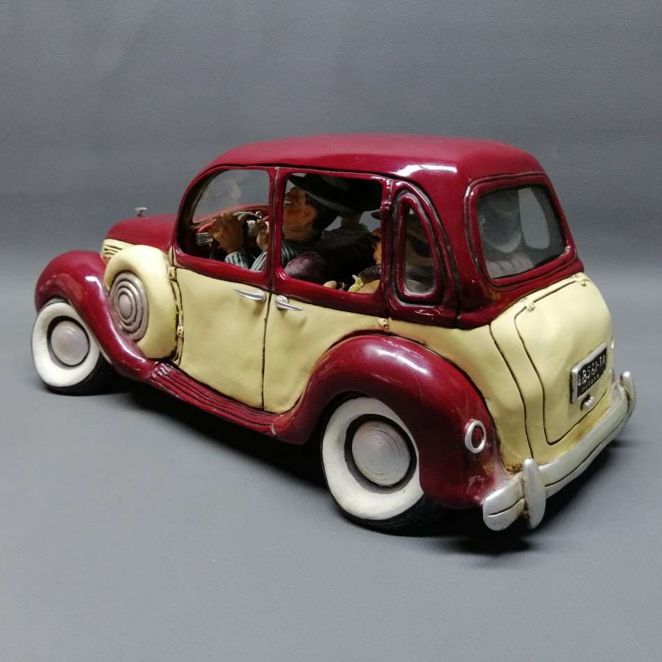 Large Original Numbered Limited Edition Guillermo Forchino Gangster Display Vehicle!!!