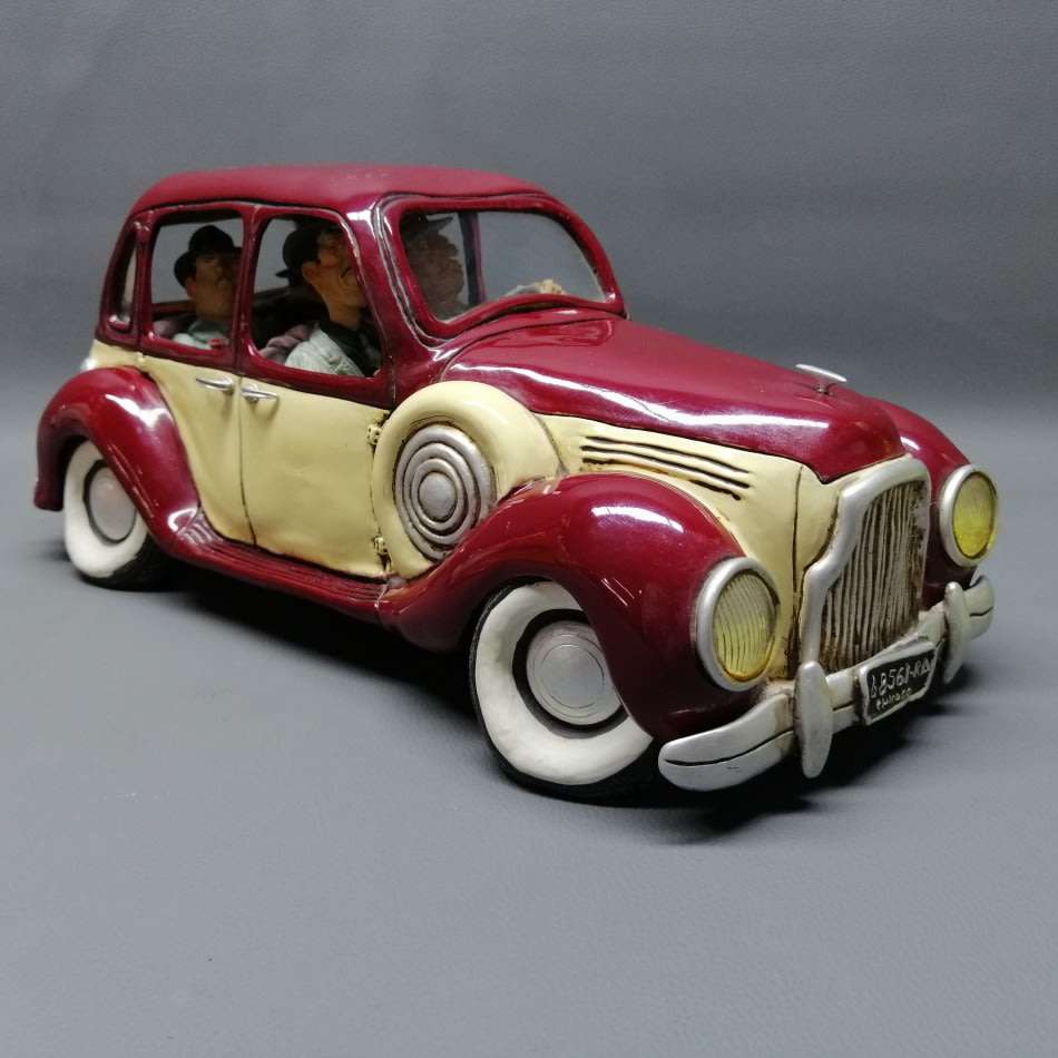 Large Original Numbered Limited Edition Guillermo Forchino Gangster Display Vehicle!!!