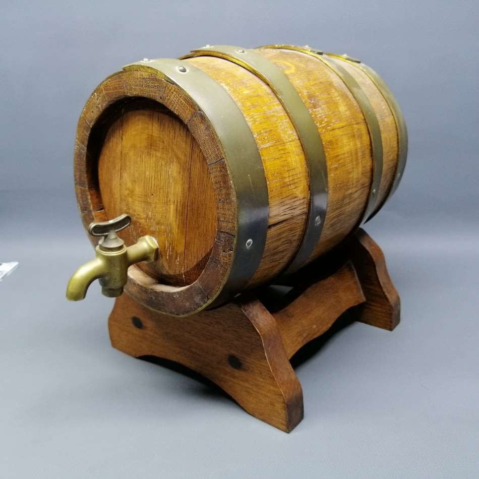 Large Original Wood and Brass Mini Wine Barrel!!!