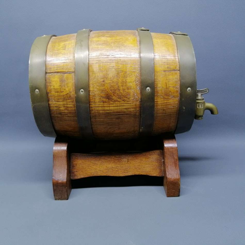 Large Original Wood and Brass Mini Wine Barrel!!!