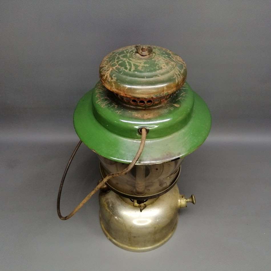 Large Vintage EMPIRE No237 Kerosene Lantern!!!