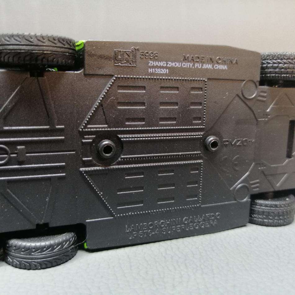 Original Detailed Die Cast Metal Lamborghini Gallardo!!!