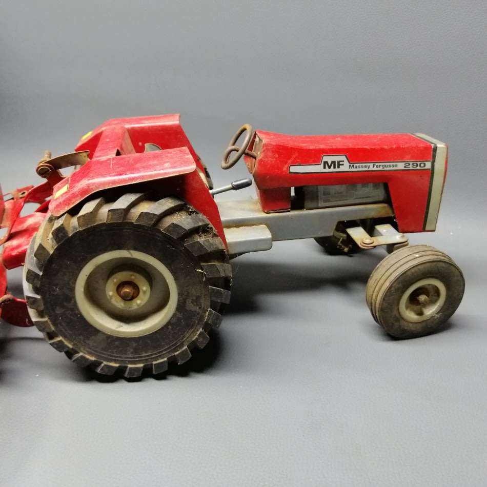 LARGE Original Vintage Massey Ferguson 290 Tractor and Plow!!!