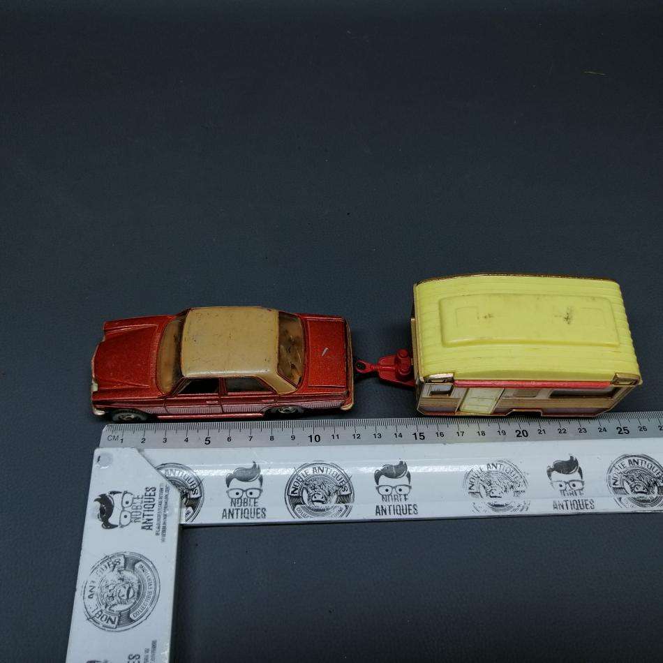 RARE!!! Vintage Corgi Mercedes Benz and Original Caravan!!!