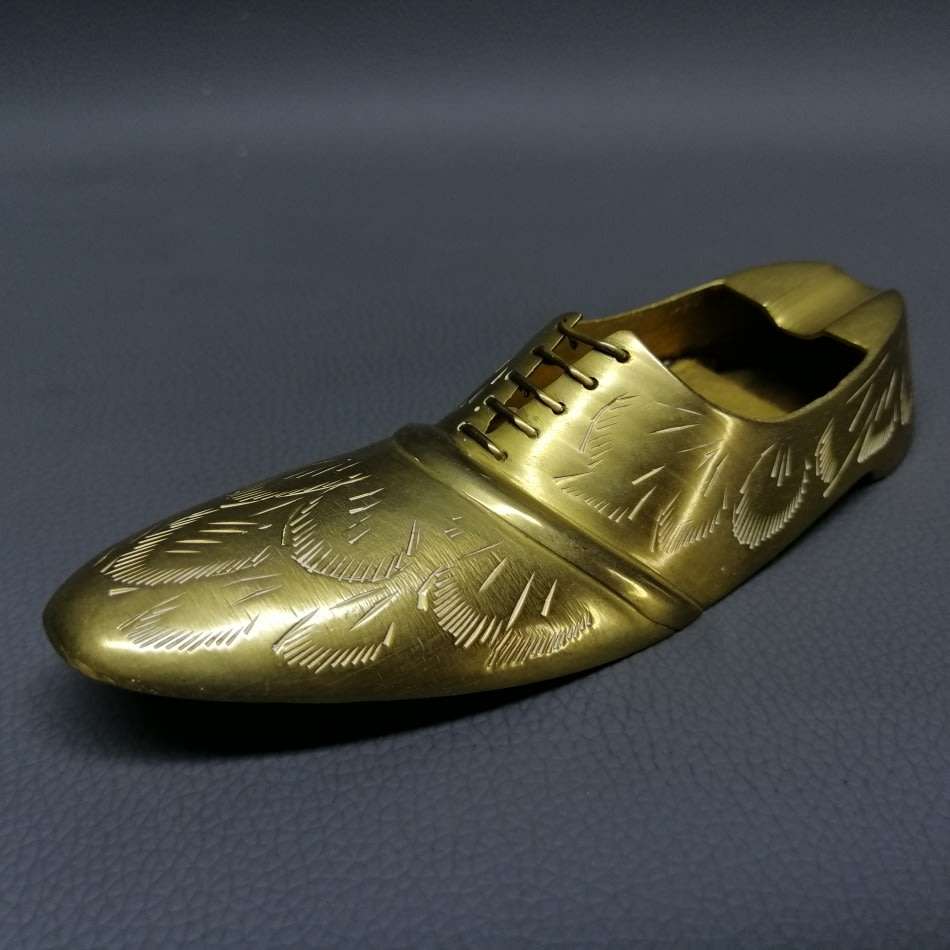 Vintage Solid Brass Detailed Shoe Formed Ashtray!!!