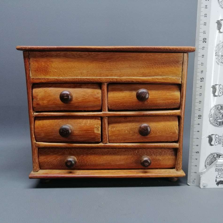 Hand Crafted Wood Keep Sake Table Cabinet and Drawers!!!