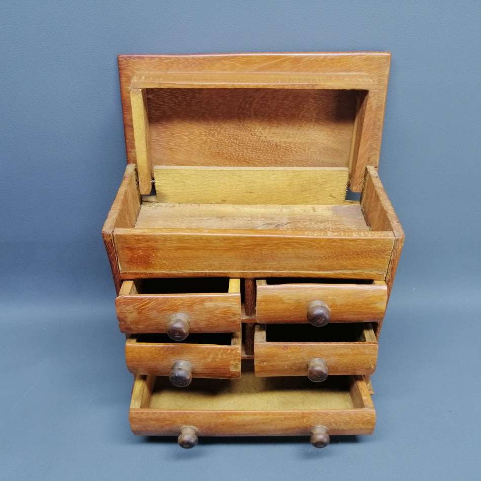 Hand Crafted Wood Keep Sake Table Cabinet and Drawers!!!