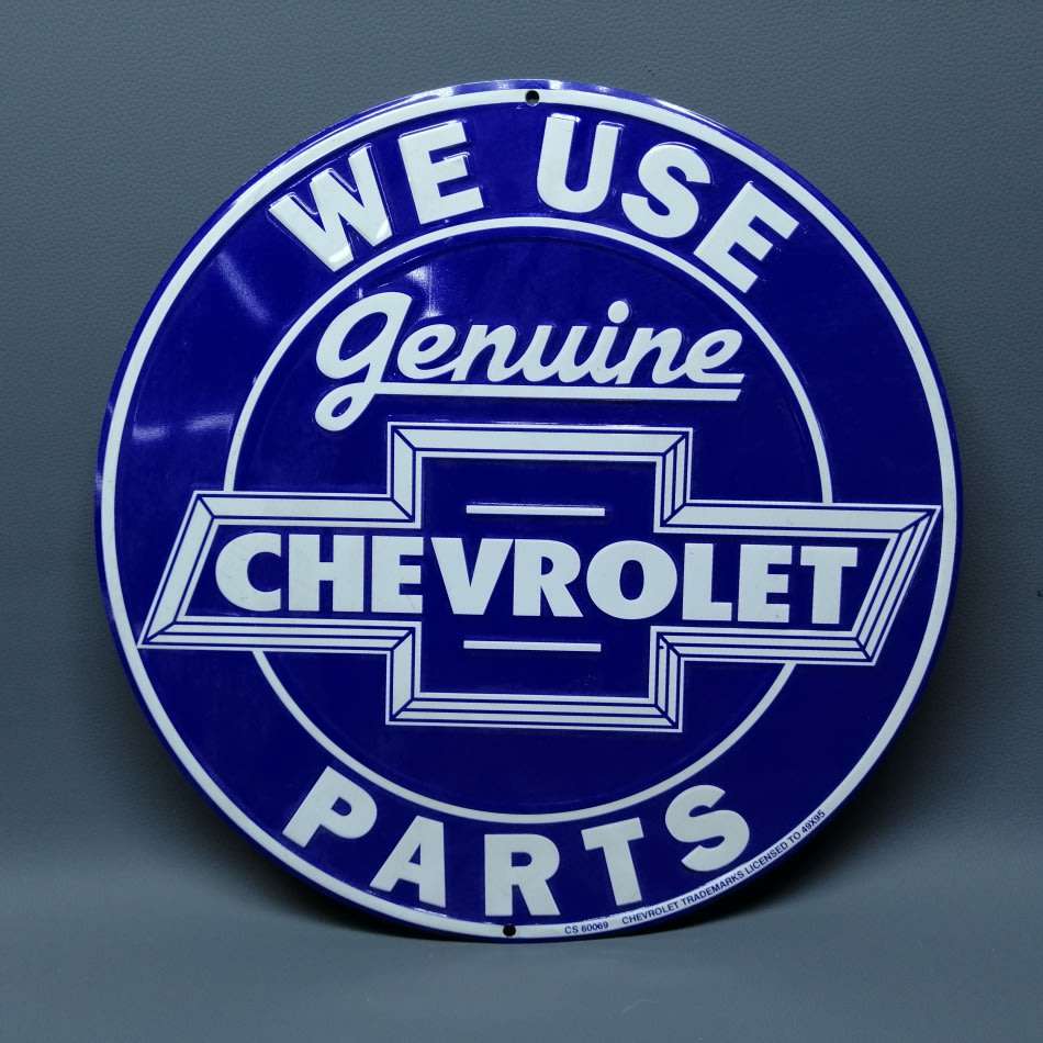 Original Pressed Metal Licensed Chevrolet Parts Sign!!! 300mm x 300mm