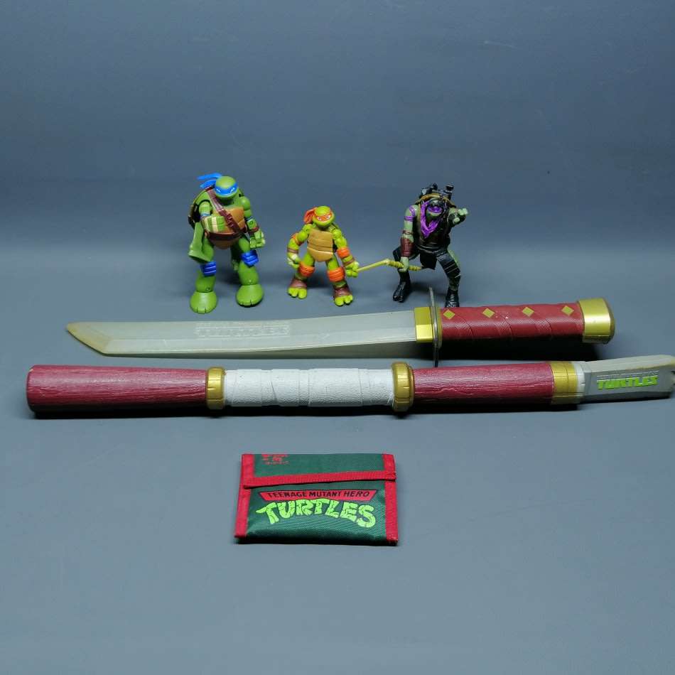 Ninja Turtle Collection!!! Including KTV Vintage Wallet!!!