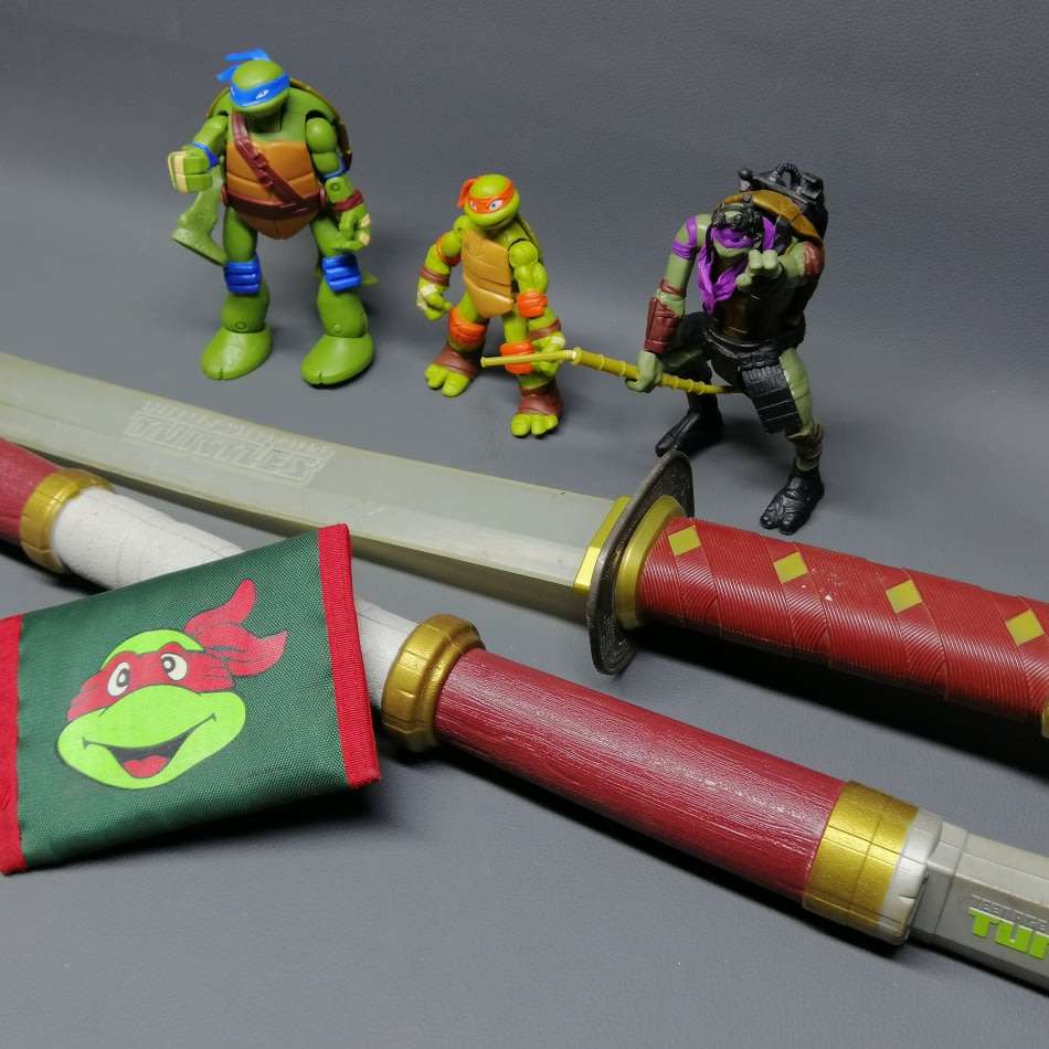 Ninja Turtle Collection!!! Including KTV Vintage Wallet!!!
