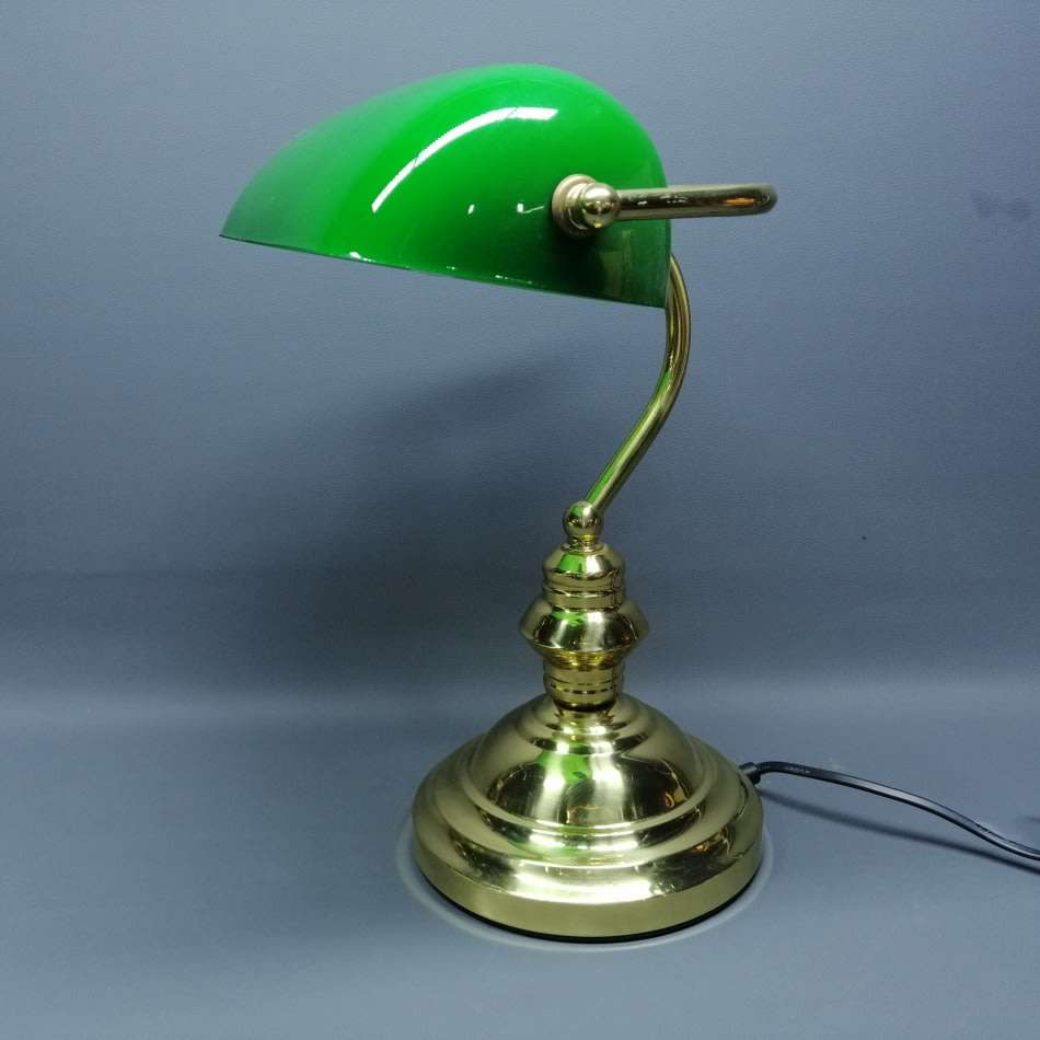 Fantastic!!! Original Green Glass and Brass Working Bankers Lamp!!!
