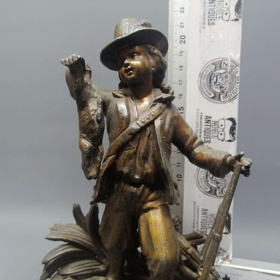 Detailed Vintage Cast Metal Hunter Statue and Base!!!