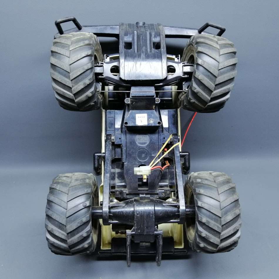 MASSIVE Vintage RC 4x4 Off-road Nikko Bakkie and Parts!!! Not Tested. Good Condition