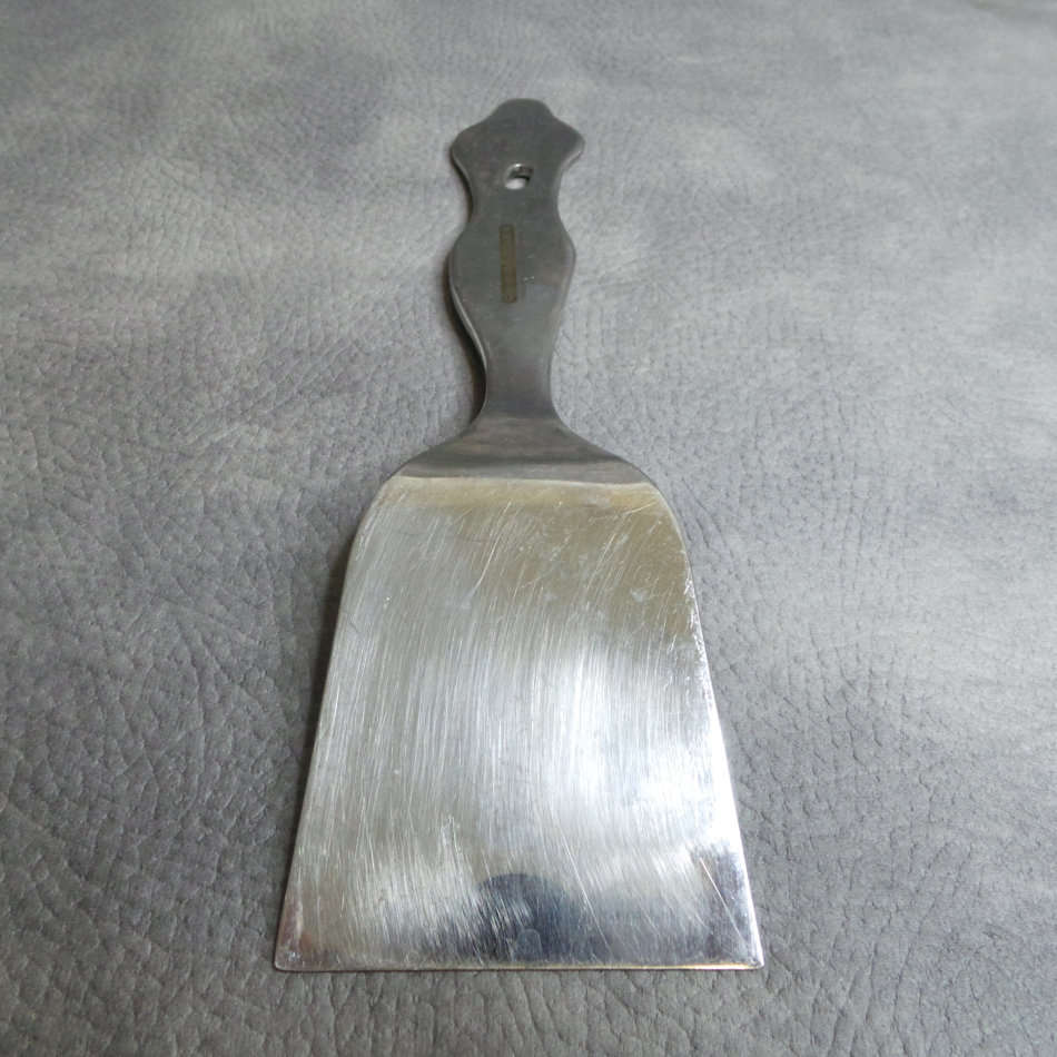 Fantastic!!! Original Carrol Boyes Cake Lift!!!