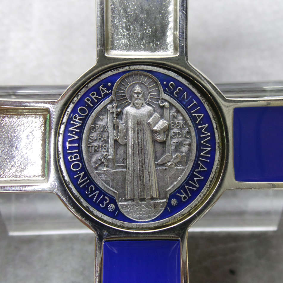 Exquisite!!! Large Silver Metal with Enamel Inlay Crucifix!!!