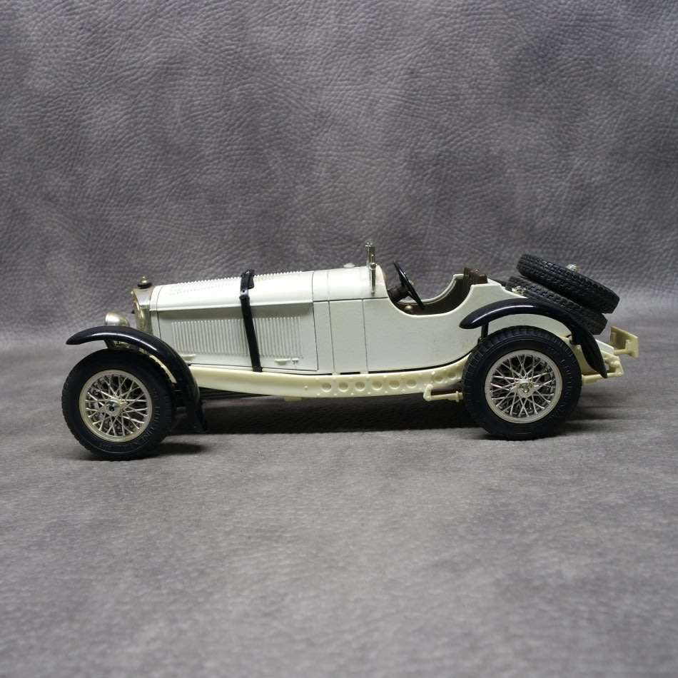 Detailed Scale 1:20 Die Cast Metal Mercedes Benz SSK!!!
