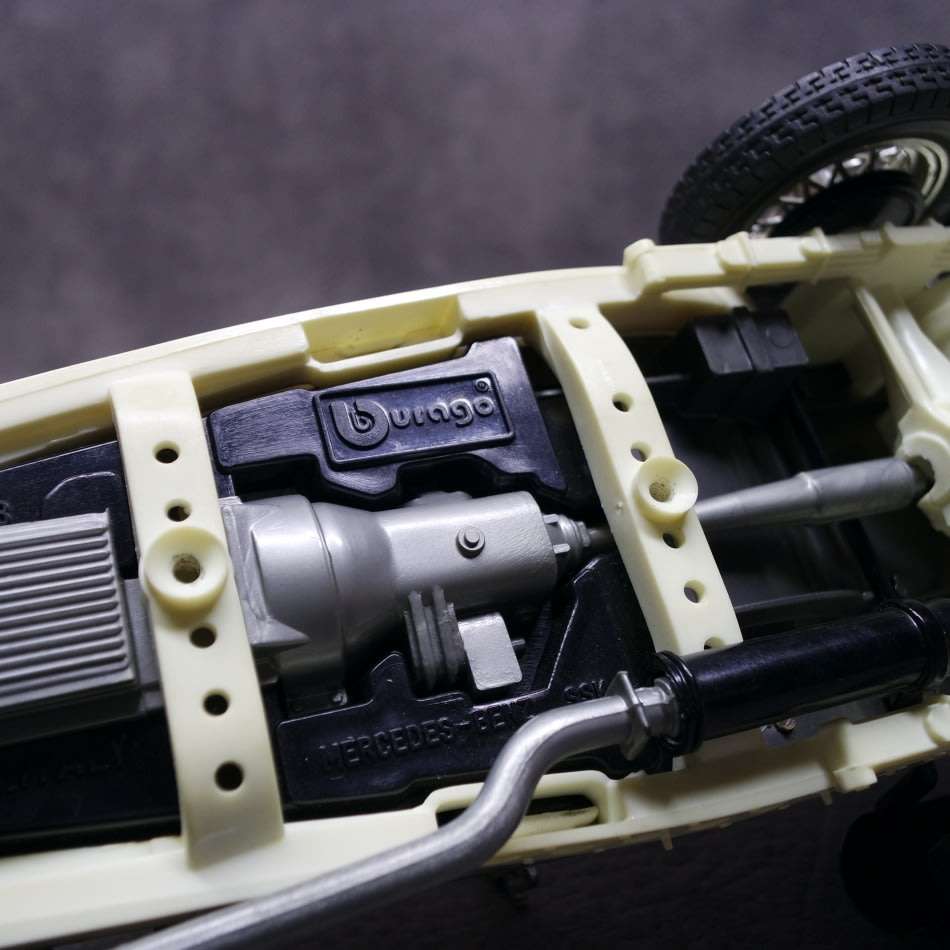 Detailed Scale 1:20 Die Cast Metal Mercedes Benz SSK!!!