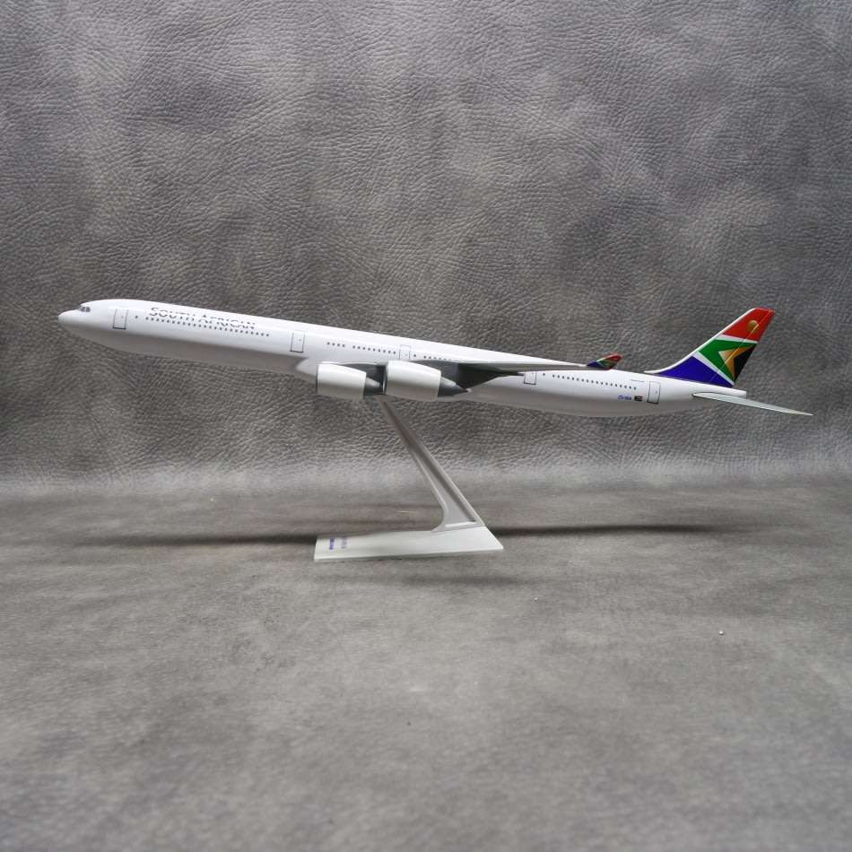 Original SAA Airbus A340-600 Model Plane!!! 400mm