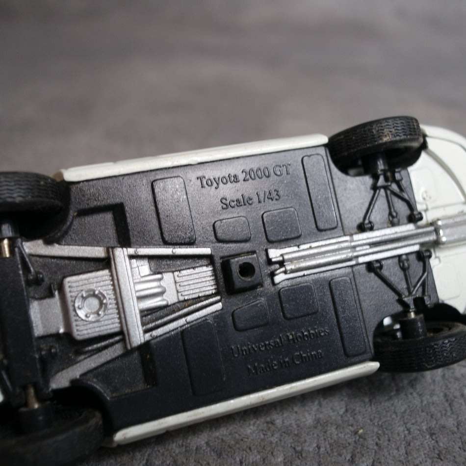 Detailed Die Cast Metal Scale 1:43 Toyota 2000 GT