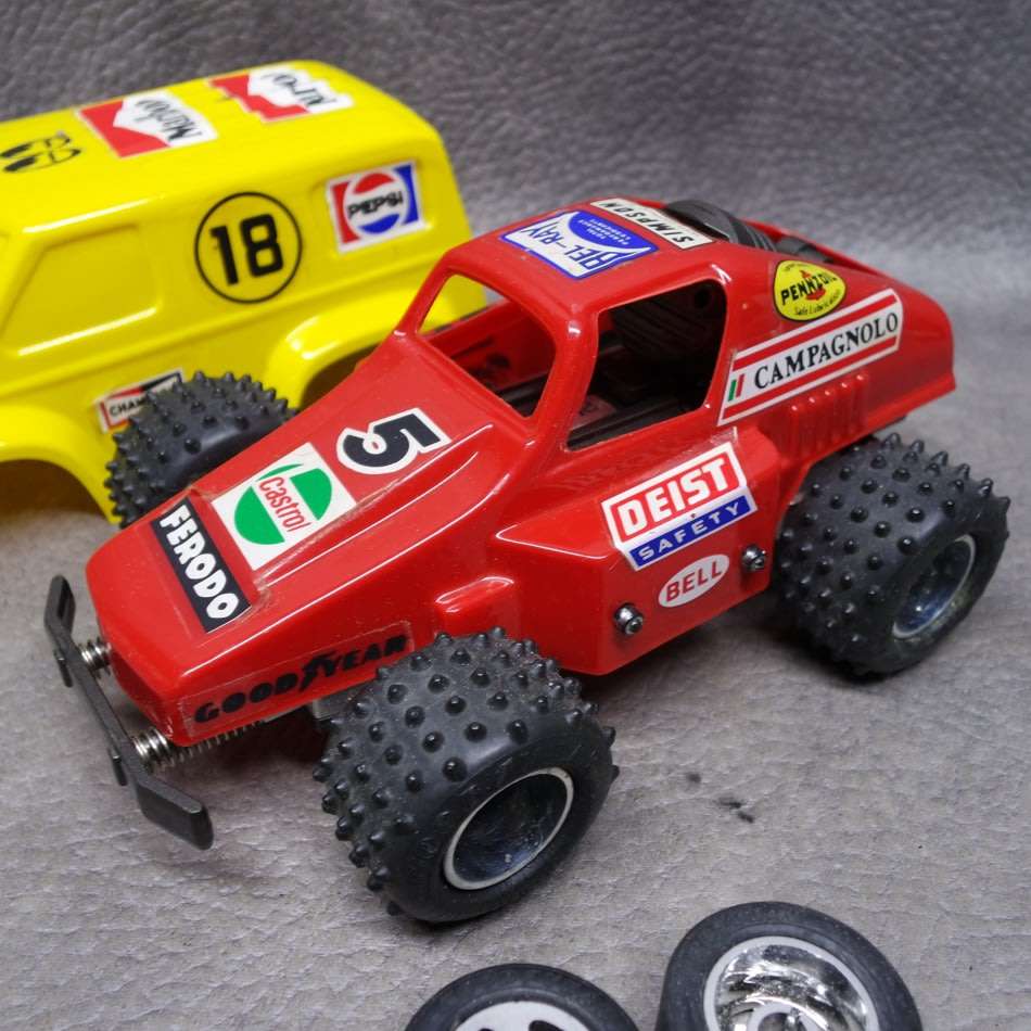 Smashing!!! 1982 Japanese ALPS Multi Body Battery Operated Off Road Racing Car!!! Not Tested!!