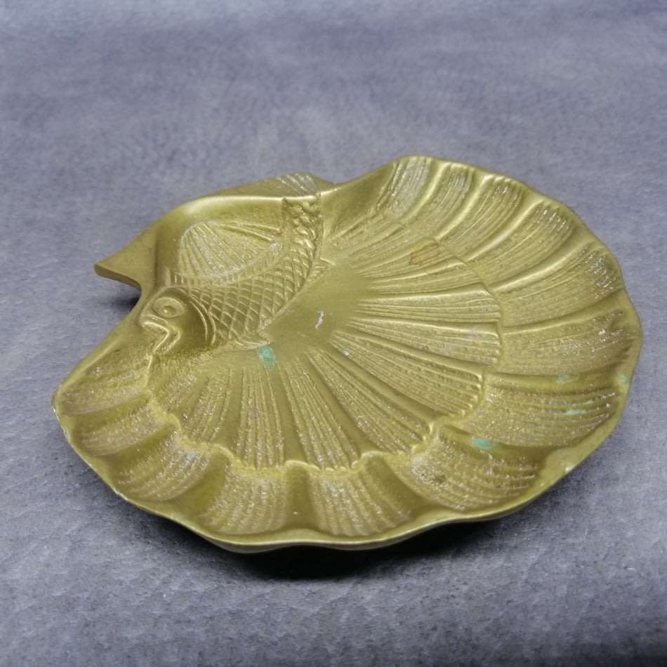 Vintage Solid Cast Brass Soap Dish!!!