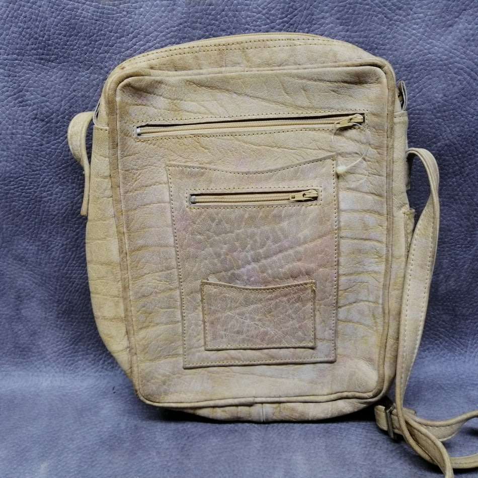 Original Genuine Leather Mens Shoulder Sling Bag!!! Fantastic Condition!!!