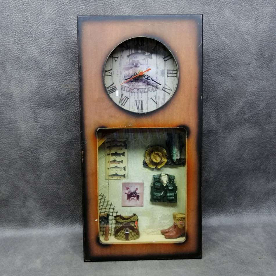 Large Fly Fishing Inspired Deep Cased Wall Clock!!! Working!!! 470mm Tall!!!