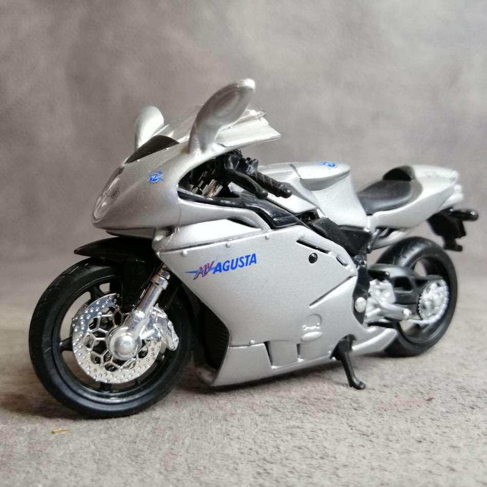 MV Augusta Detailed Die Cast Model Motorcycle Scale 1:18