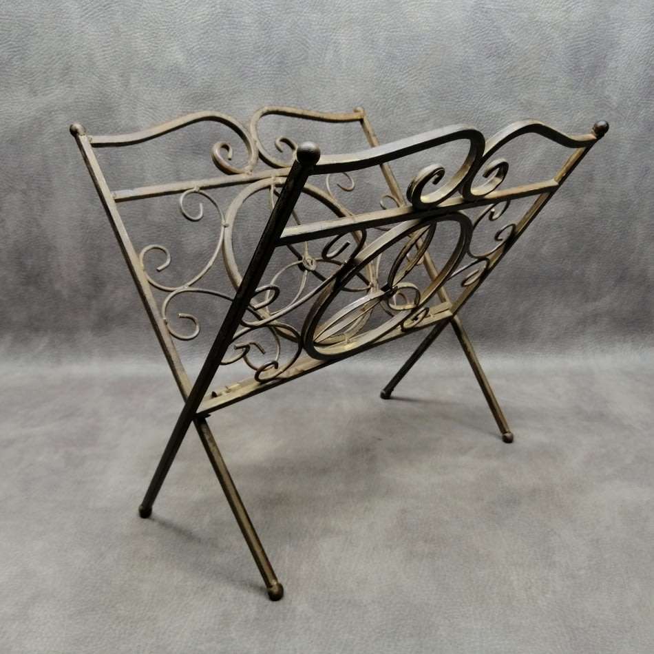 Vintage Look Foldable Wrought Iron Magazine Rack!!!