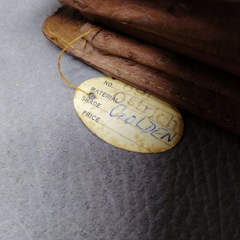 Fantastic!!! Luxury Vintage Ostrich Leather Handbag!!!!!!