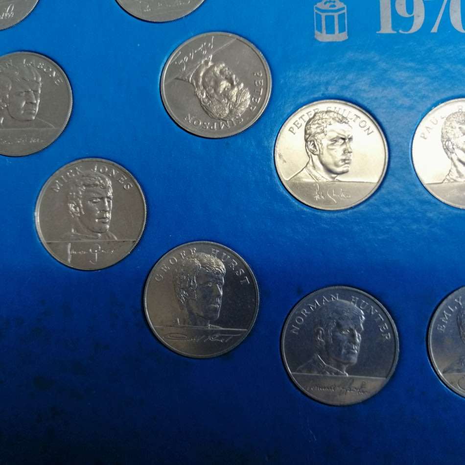 SUPER RARE!!! Vintage 1970 World Cup Soccer Team Coin Token Collection!!!