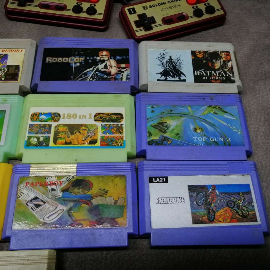 Vintage Cartridge Gaming Collection - Not Tested, No Power Adapter