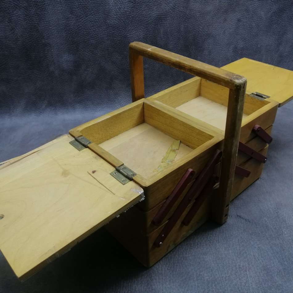 Vintage Wood Multi Level Sewing Box!!! Restoration Or Upcycling