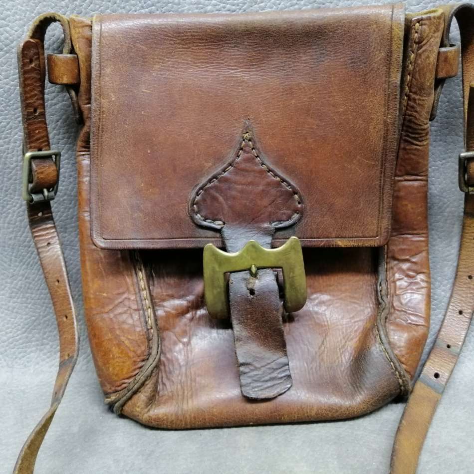Vintage Genuine Leather Cross Over Bag!!!