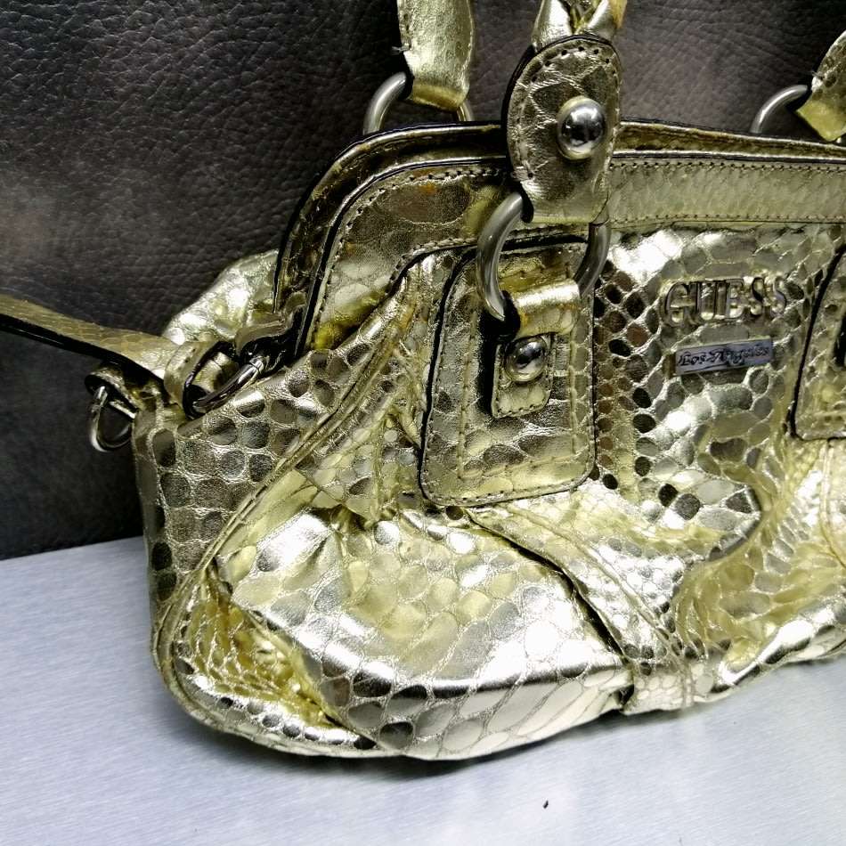 Super Cool!!! Original Guess Los Angeles Hi Quality Ladies Hand Bag!!!