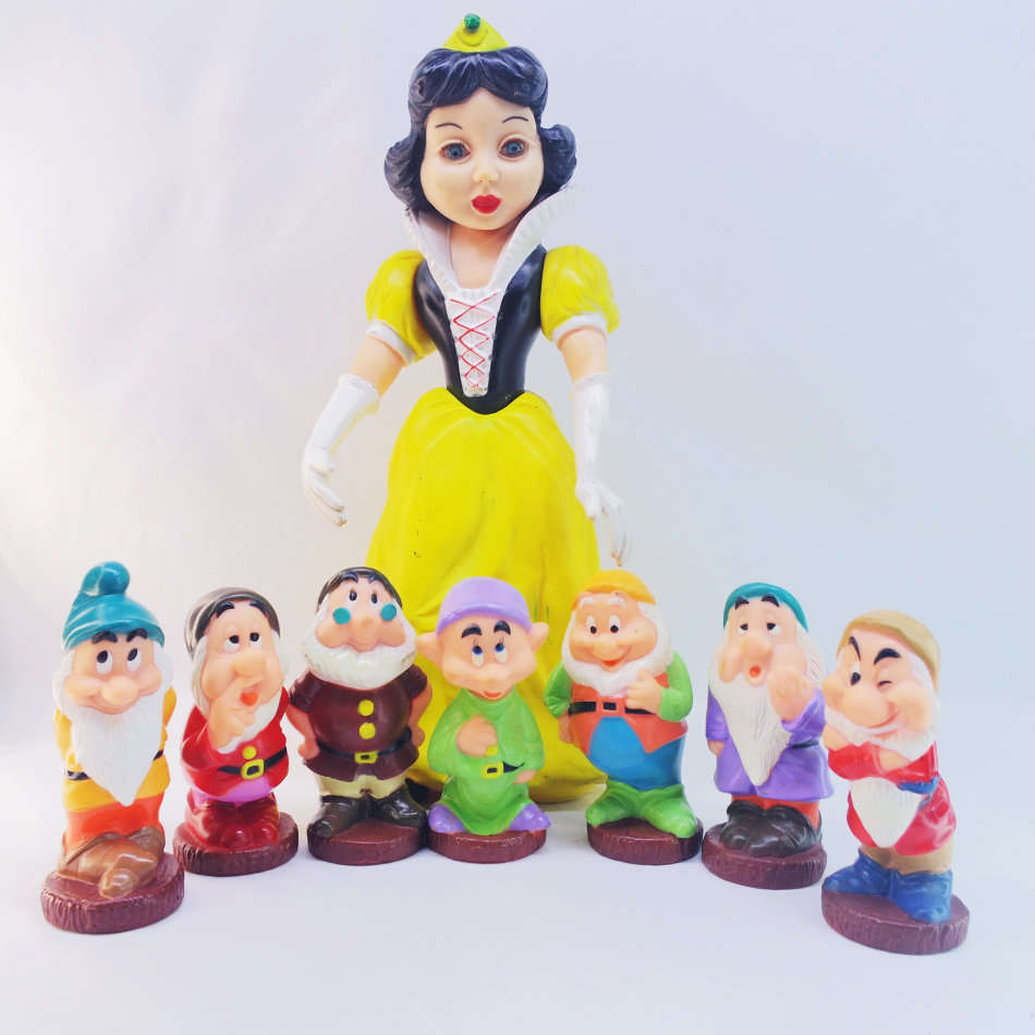 Super Rare!!! LARGE 1960's Rubber Walt Disney Productions Snow White, Made in Italy!!! 400mm Tall