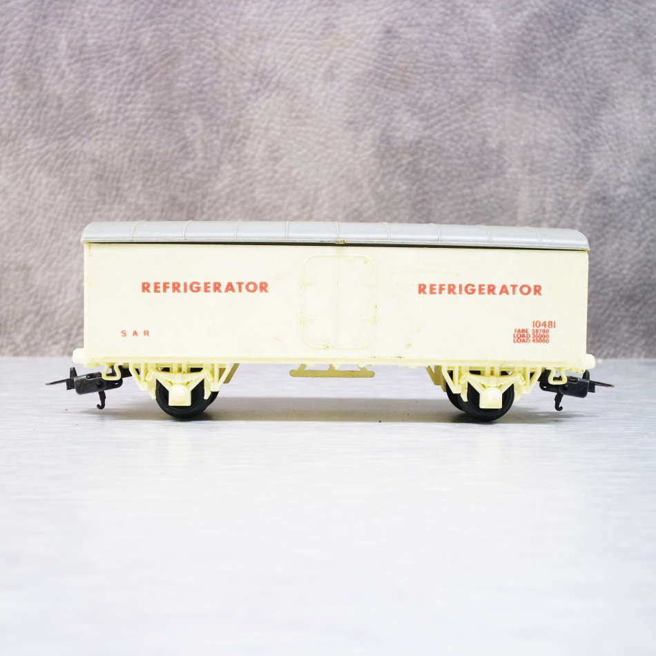 Original HO Scale LIMA SAR Refrigerator Wagon!!!