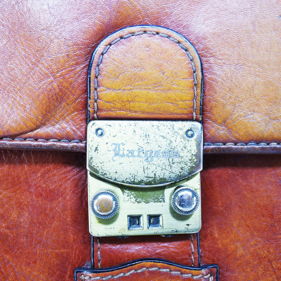 Fantastic!!! Original Genuine Leather Largess Shoulder Briefcase or Laptop Bag!!!