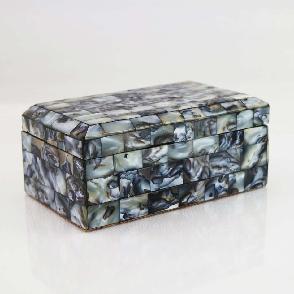 Fantastic!!! Highly Detailed Blue Mother of Pearl Inlay Trinket Box!!!