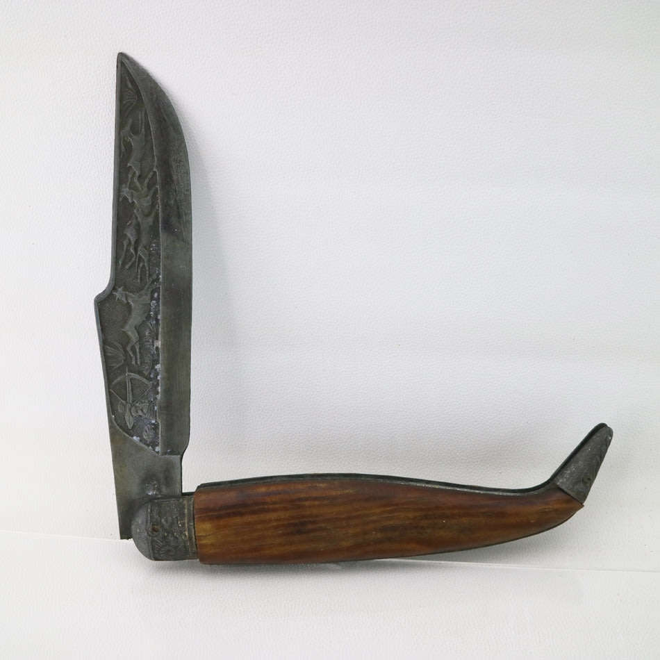 MASSIVE!!! 500mm Decorative Pewter and Wood Vintage Pocket Knife Display!!!