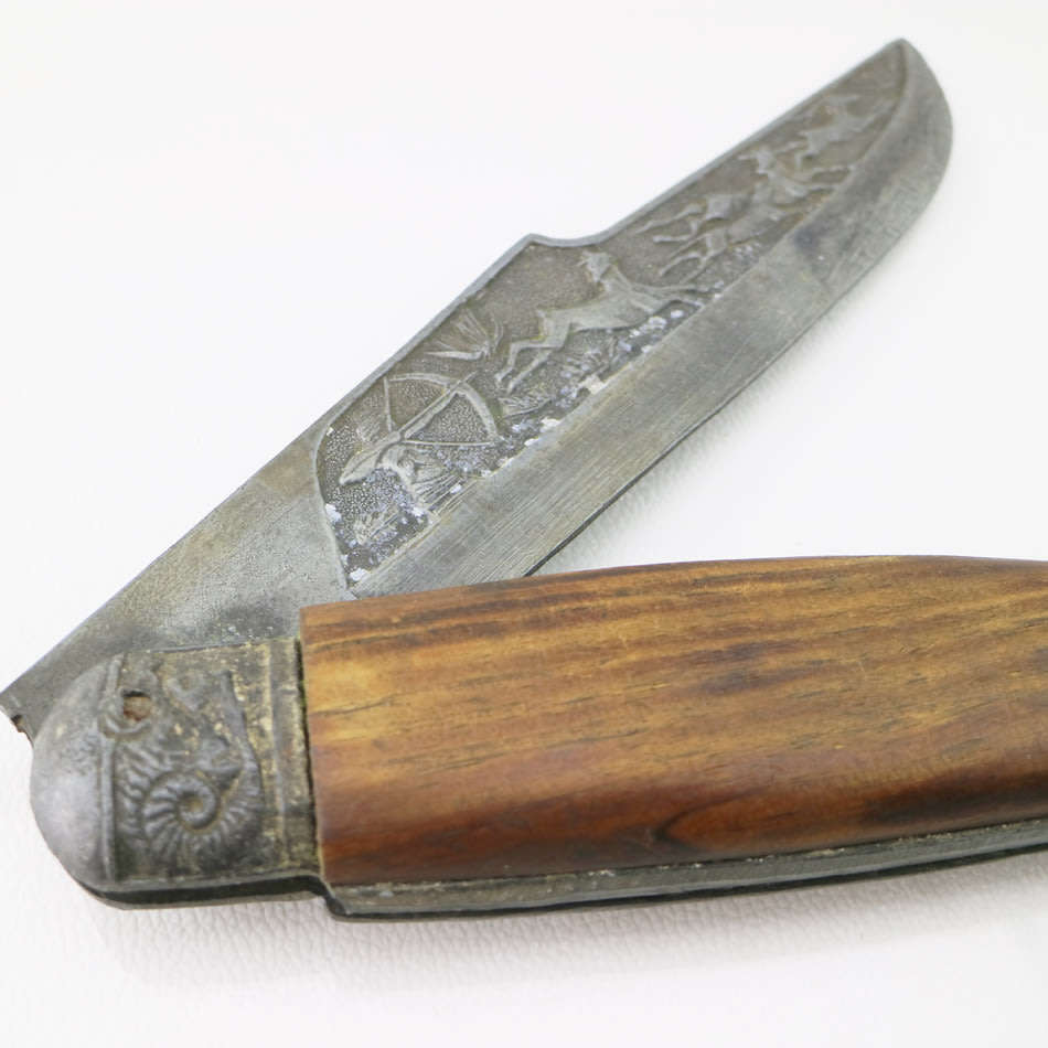 MASSIVE!!! 500mm Decorative Pewter and Wood Vintage Pocket Knife Display!!!