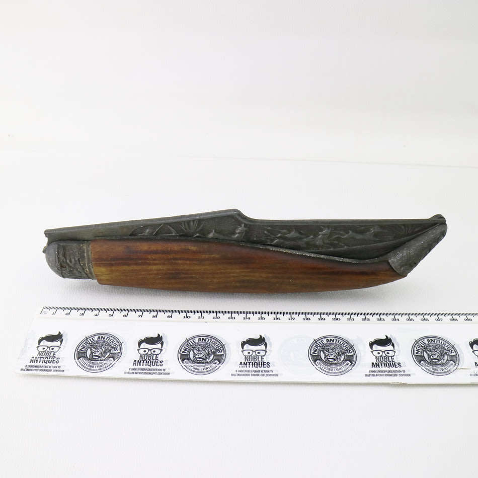MASSIVE!!! 500mm Decorative Pewter and Wood Vintage Pocket Knife Display!!!