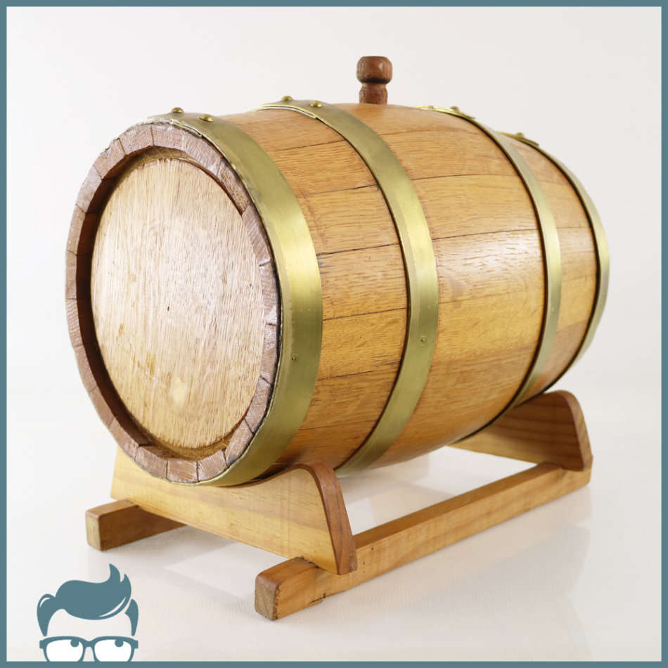 Original Wood and Brass Tabletop Wine Barrel!!!