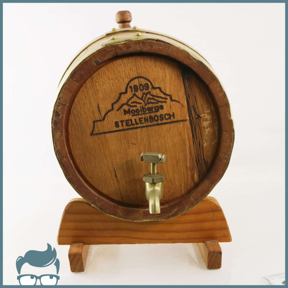 Original Wood and Brass Tabletop Wine Barrel!!!