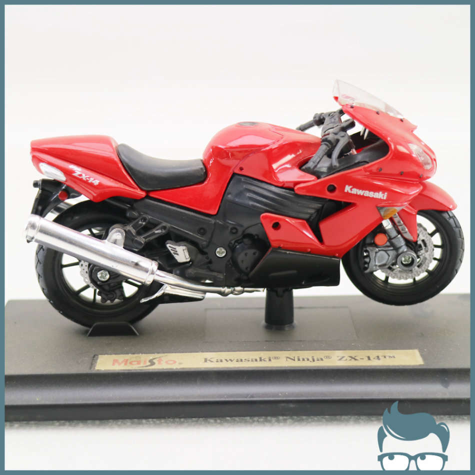 Highly Detailed Kawasaki Ninja ZX14 Scale 1:18